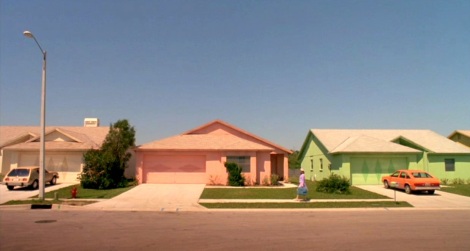 edward scissorhands - pastel houses[1]